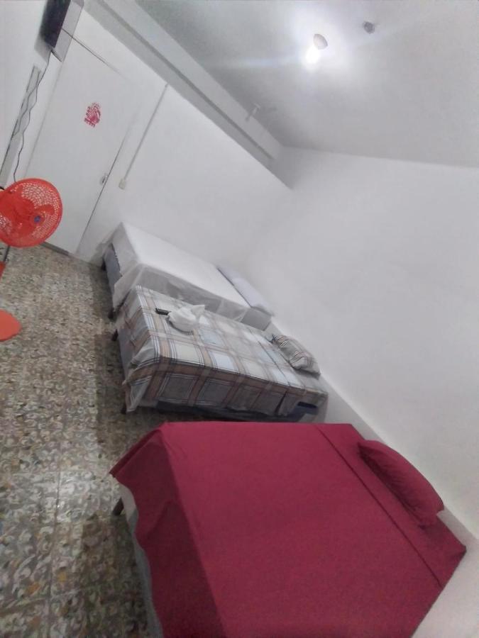 Hotel Villa Aurora 弗洛勒斯 外观 照片